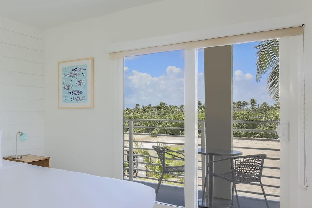 Fisher Inn Resort & Marina Айламорада Экстерьер фото